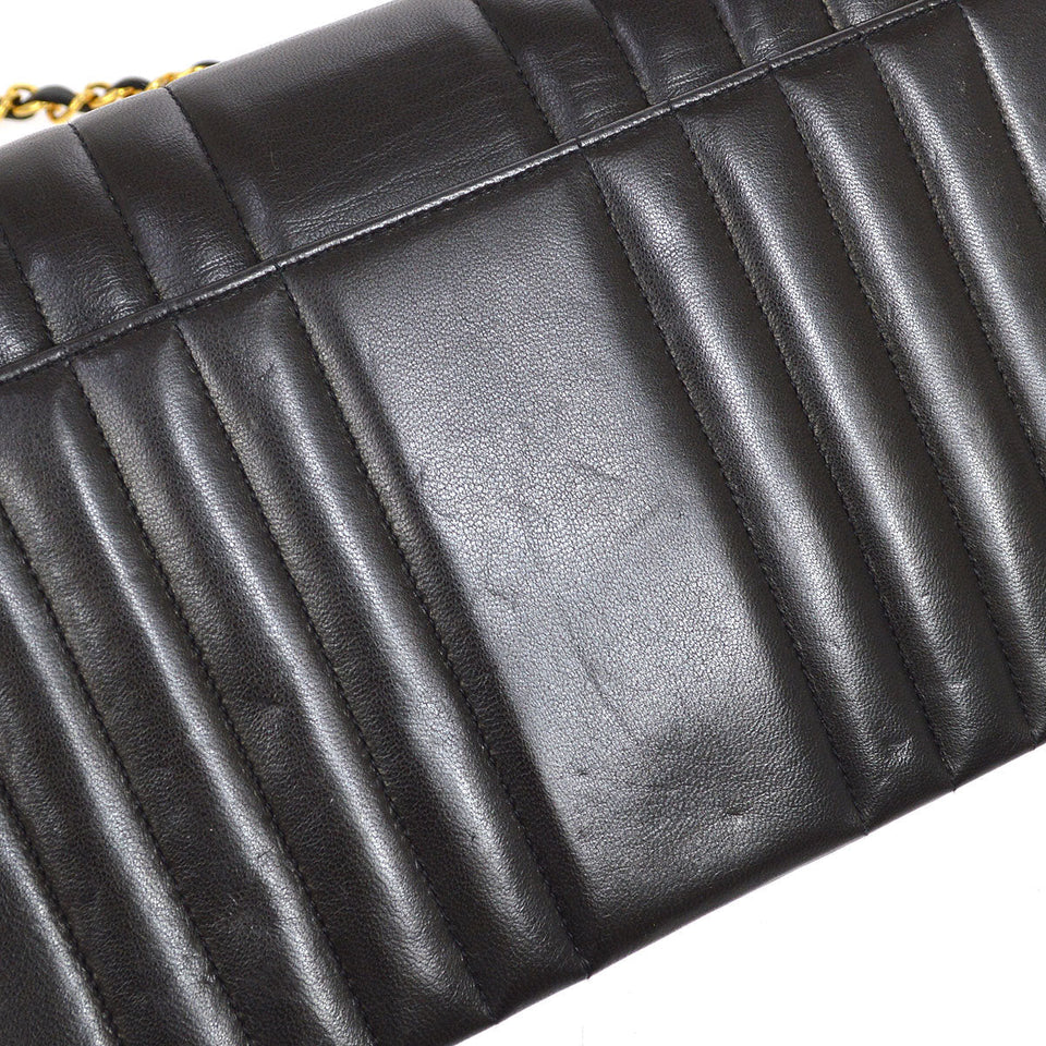 CHANEL 1991-1994 Vertical Classic Single Flap Medium