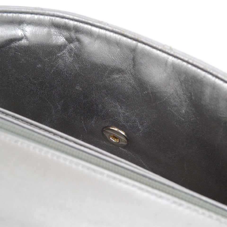 CHANEL 1996-1997 Flap Handbag