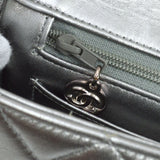 CHANEL 1996-1997 Flap Handbag