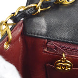 CHANEL 1991-1994 Small Vertical Border Flap