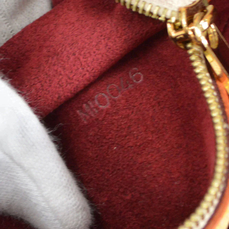 LOUIS VUITTON 2006 AURELIA MM M40094