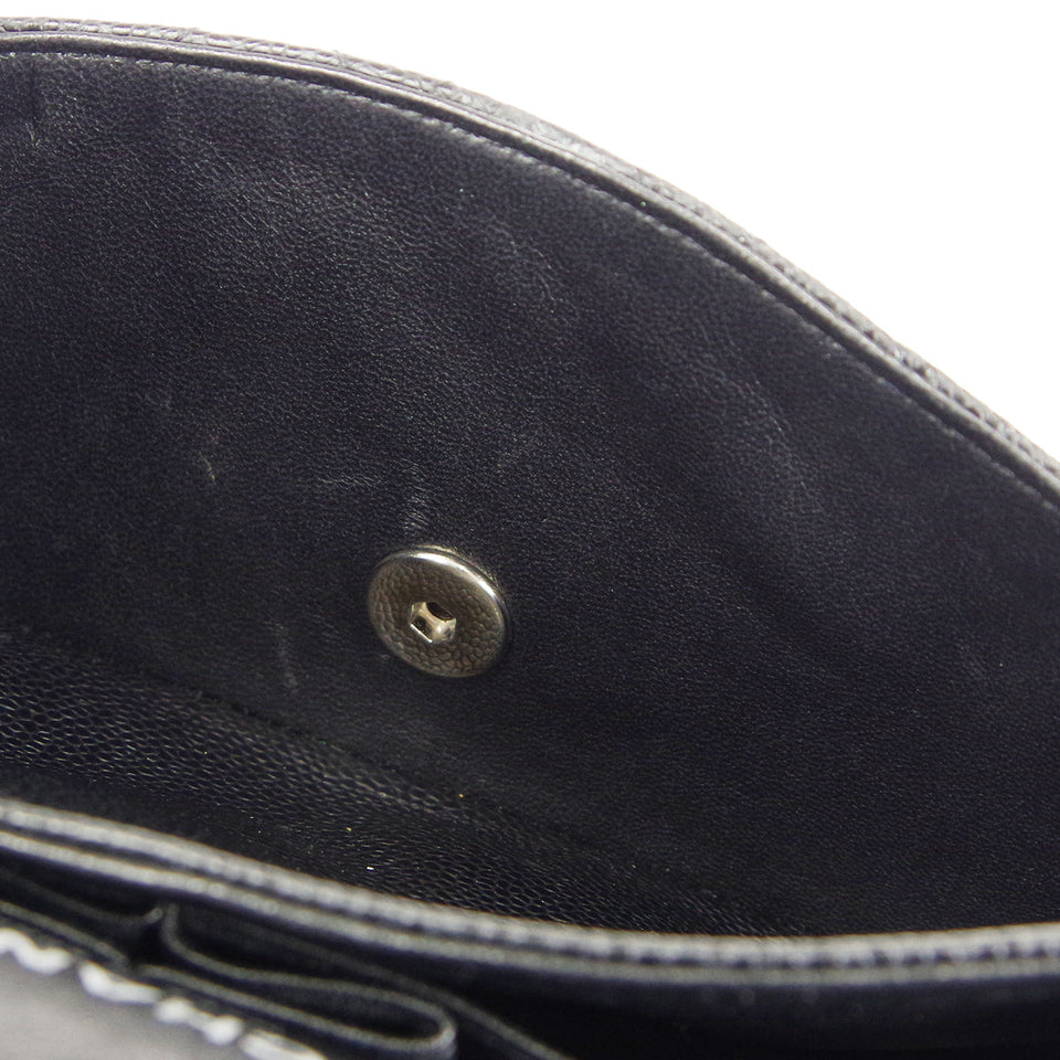 CHANEL 2005-2006 Classic Double Flap Medium SHW Black Caviar