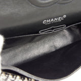 CHANEL 2001-2003 Classic Flap Medium Tweed