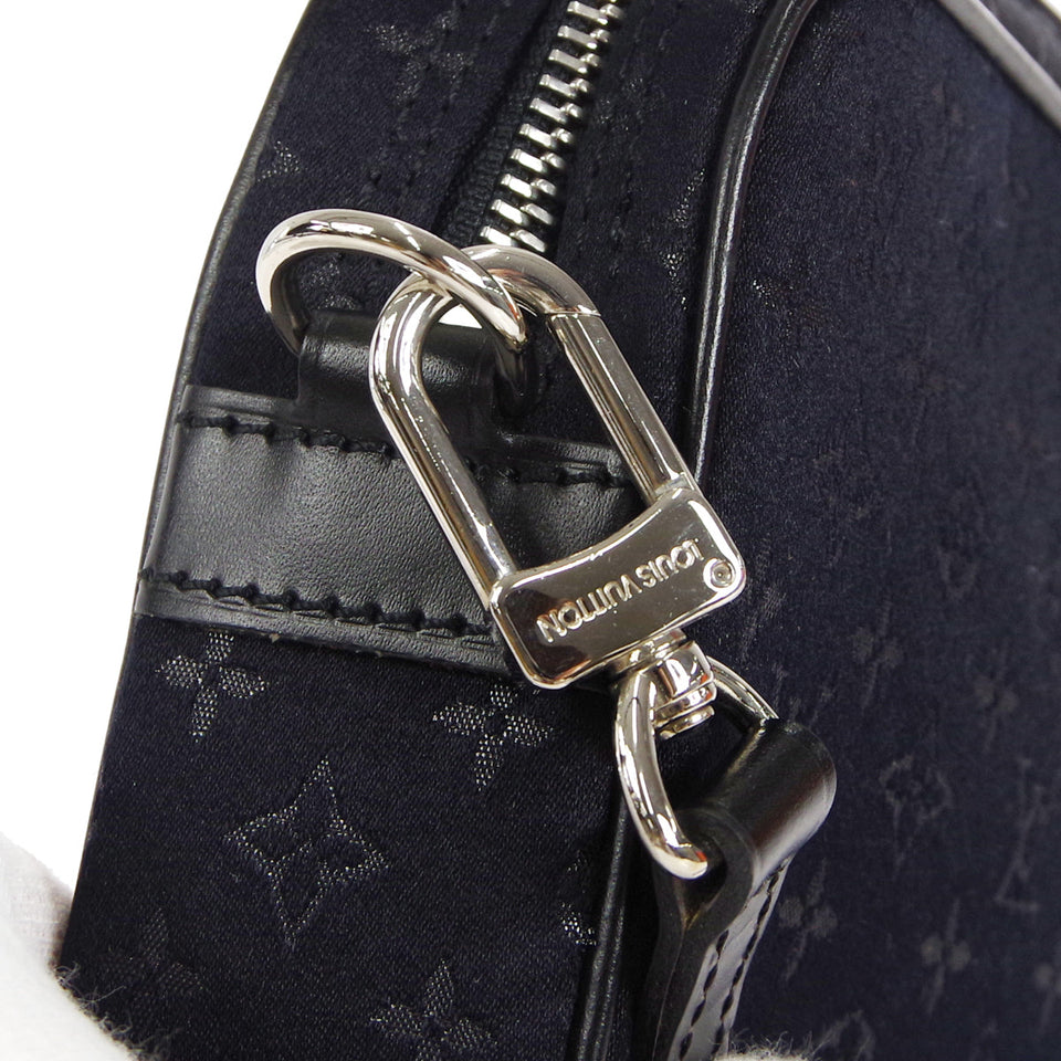 LOUIS VUITTON 2002 POCHETTE CONTE DE FEES MONOGRAM SATIN M92275