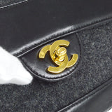CHANEL 1986-1988 Border Flap Medium Gray Wool