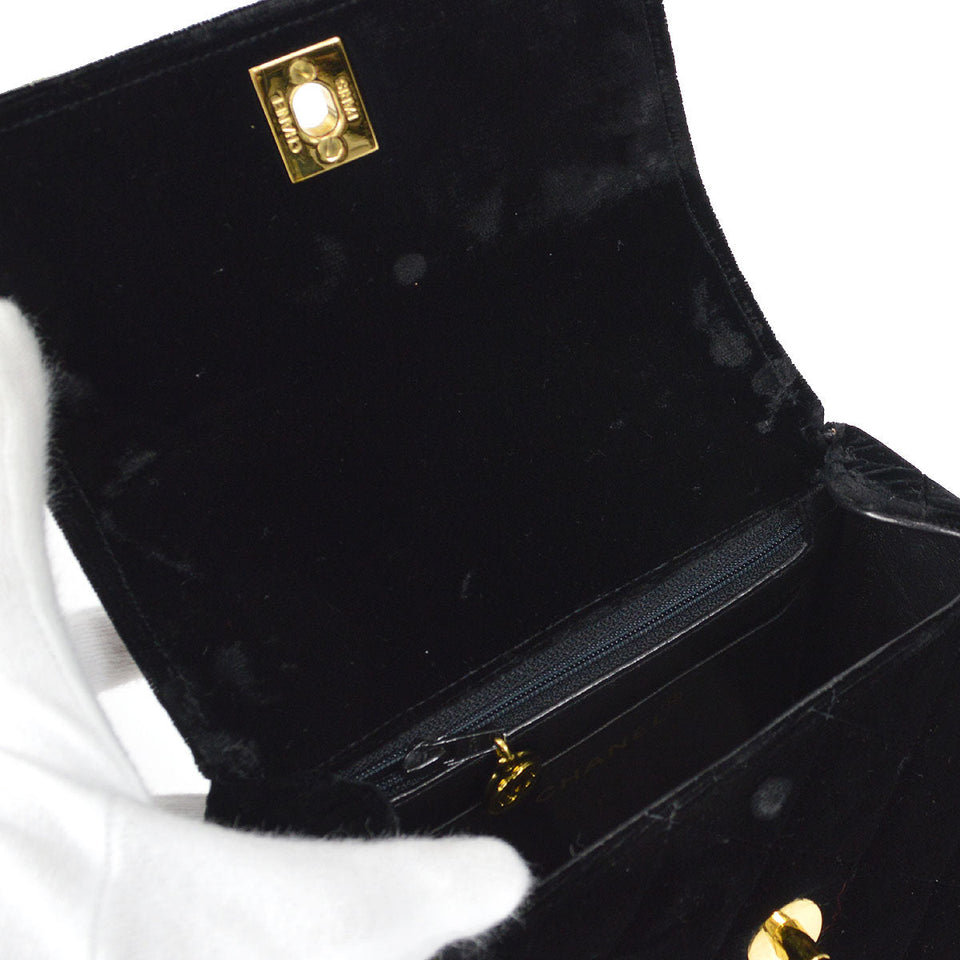 CHANEL 1991-1994 Cube Flap Mini Black Velvet