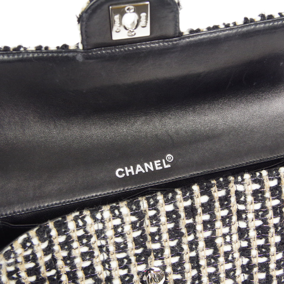 CHANEL 2001-2003 East West SHW Tweed
