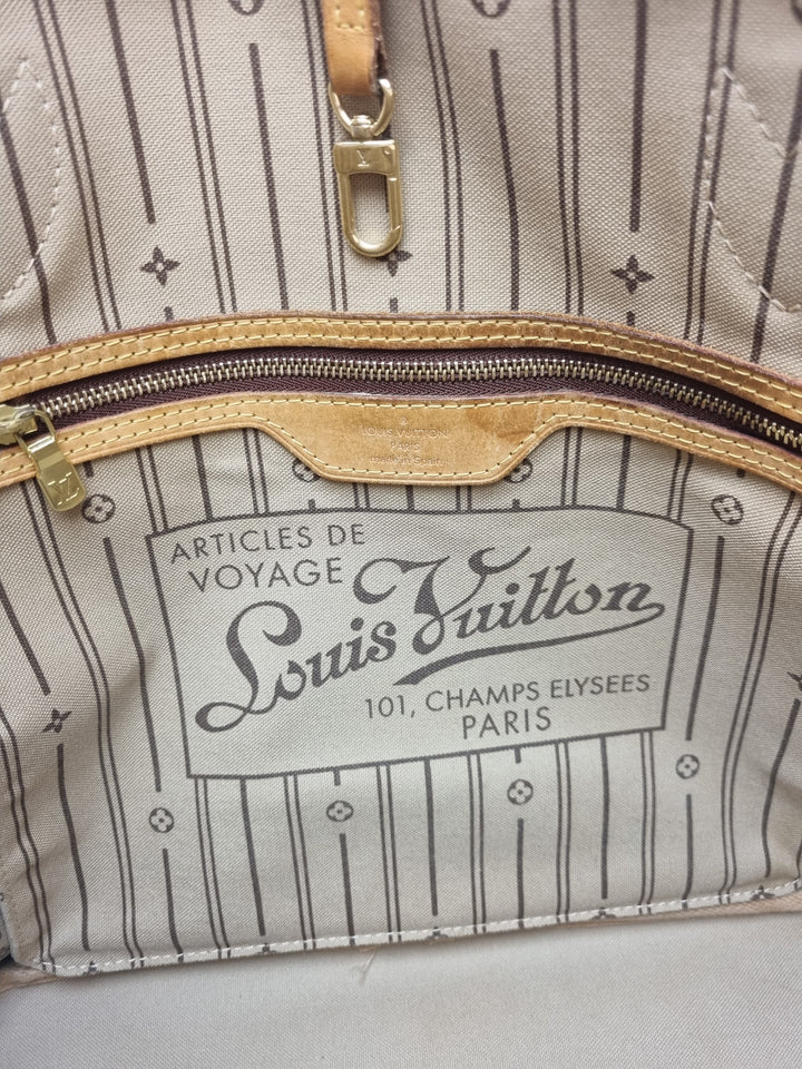 Louis Vuitton Neverfull MM Monogram
