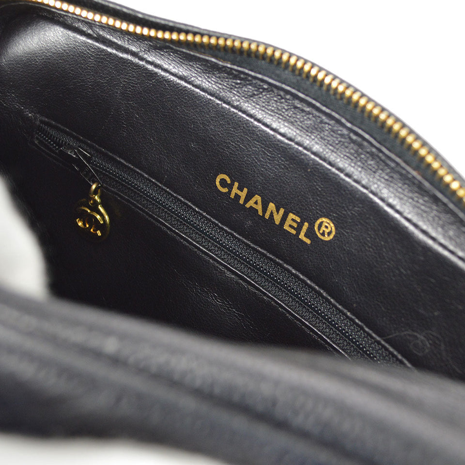 CHANEL 1991-1994 Pocket Camera Bag Small Black Caviar