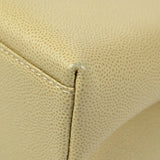 CHANEL 1998 Handbag Ivory Caviar