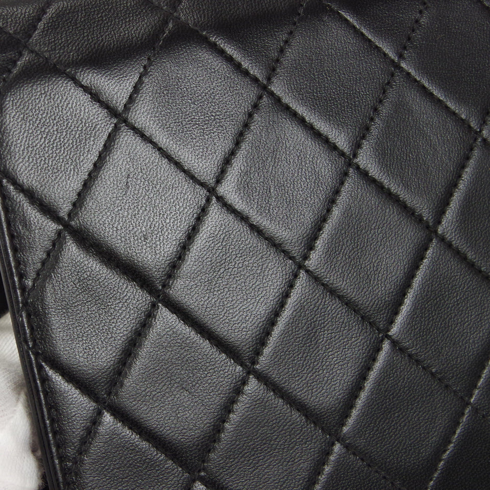 CHANEL 1996-1997 CC Pushlock Half Flap Medium Black Lambskin