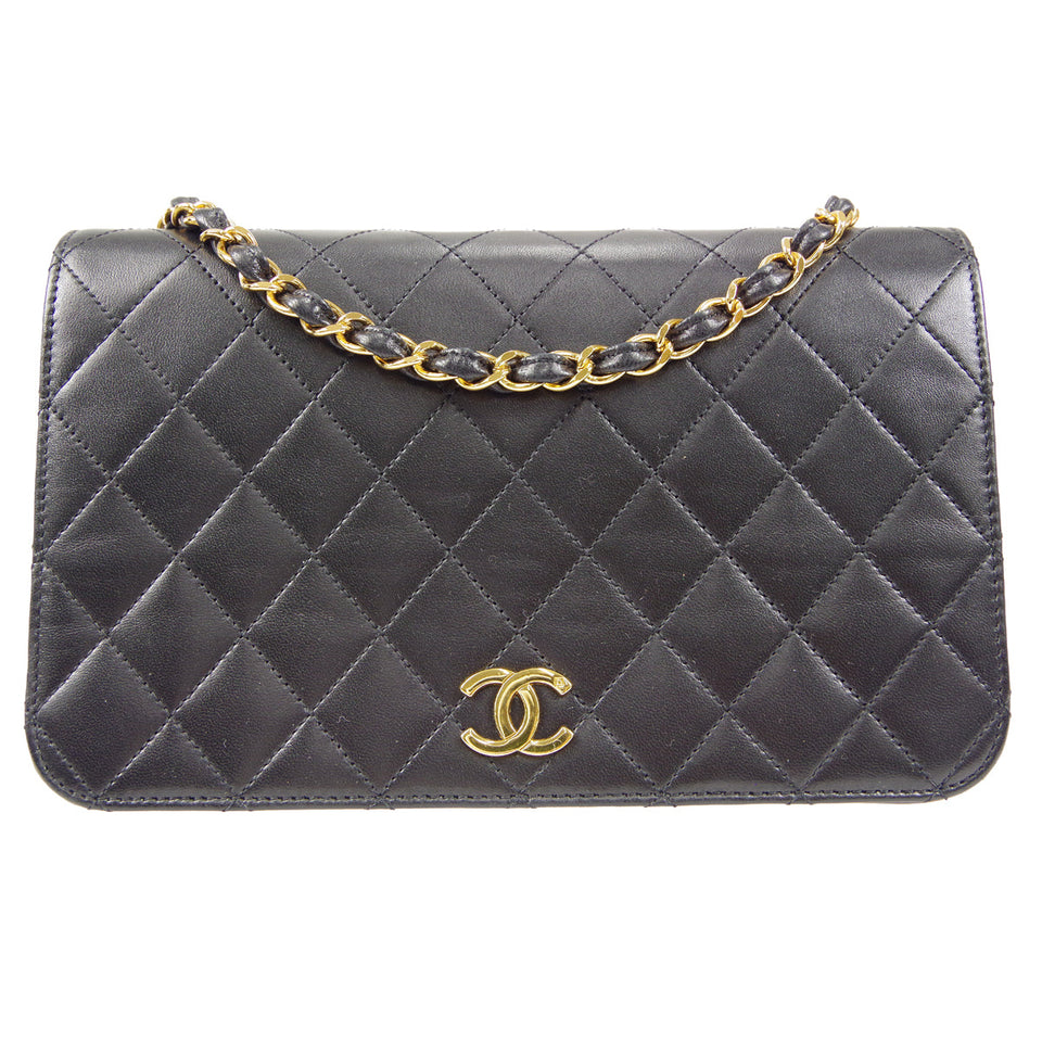 CHANEL 1997-1999 Pushlock Full Flap Small Black Lambskin