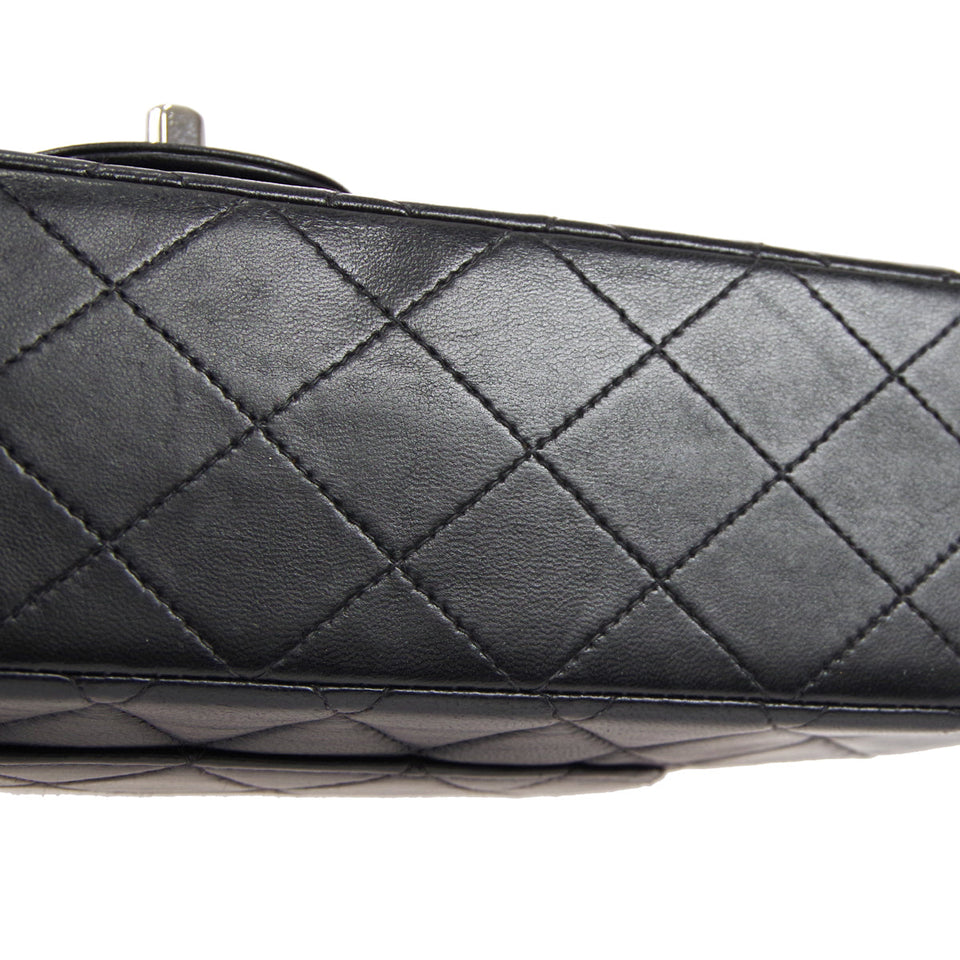 CHANEL 2000-2001 Classic Double Flap Medium SHW Black Lambskin