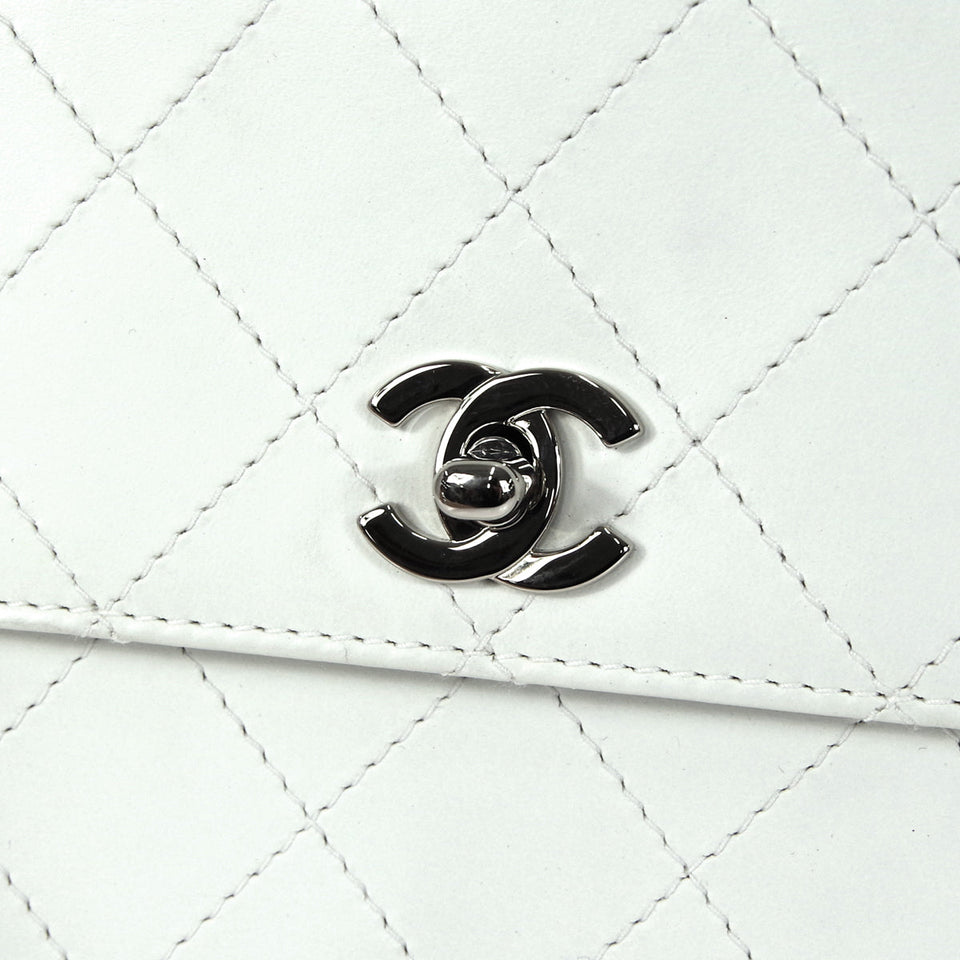 CHANEL 1998 Flap Shoulder Bag Small White Calfskin