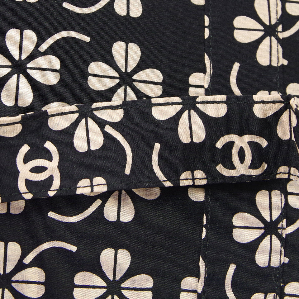 CHANEL Clover Shoulder Bag Beige Black