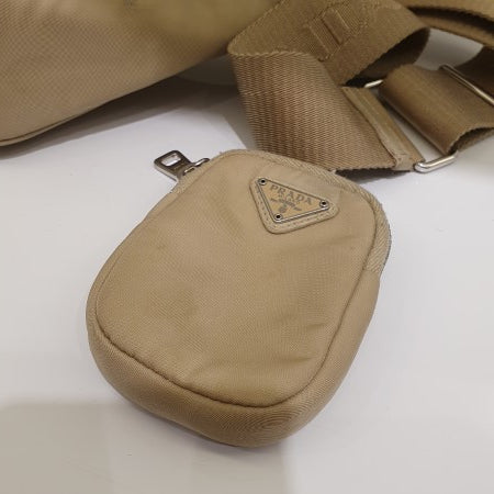 Prada Beige Re-Edition 2005 Nylon Bag