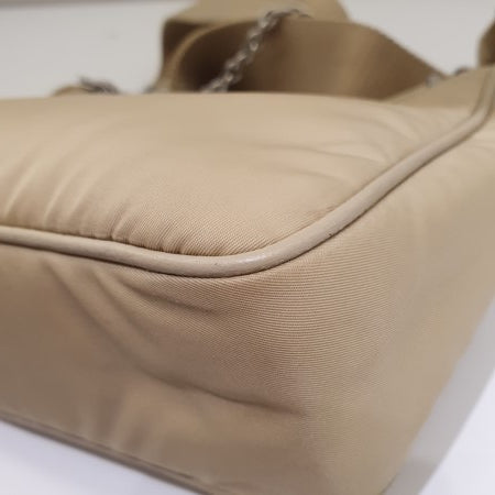 Prada Beige Re-Edition 2005 Nylon Bag
