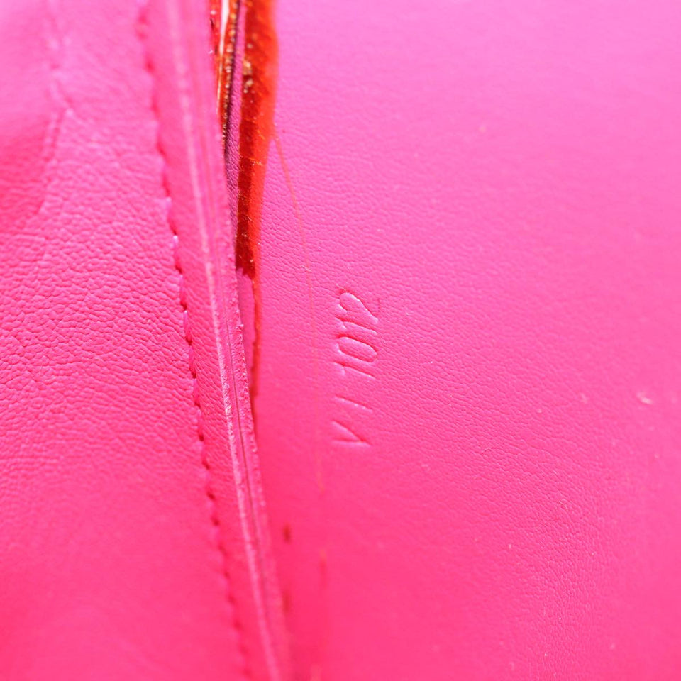 Louis Vuitton Pochette Accessoire  Leather Clutch Bag