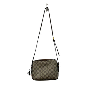 Crossbody Luxury Designer By Gucci  Size: Small