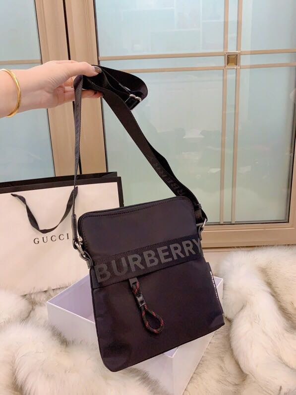 Burberry Bags - Bagsattire   215