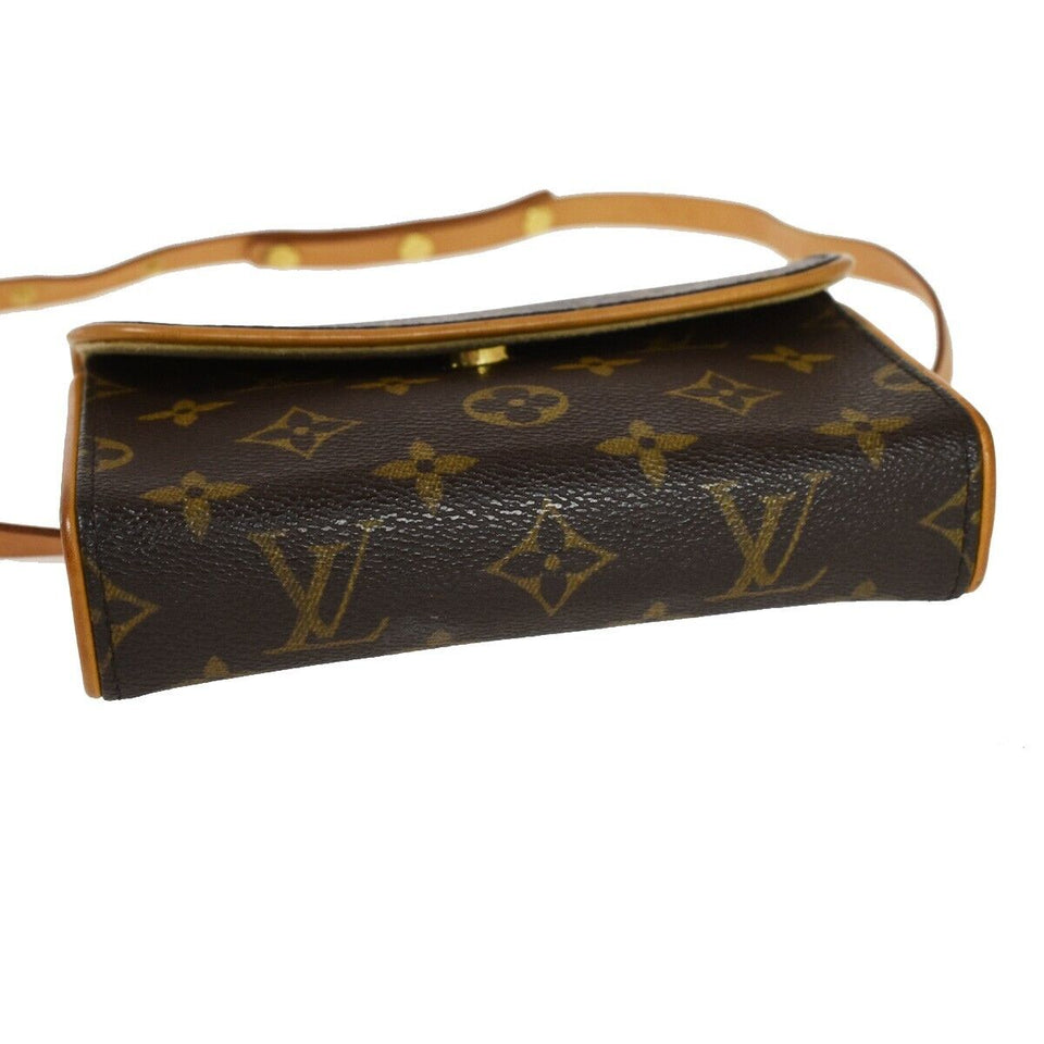 Louis Vuitton Pochette Florentine  Canvas Clutch Bag