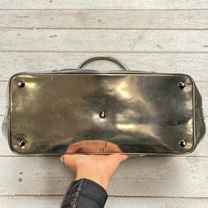 Handbag Luxury Designer By Burberry  Size: Large