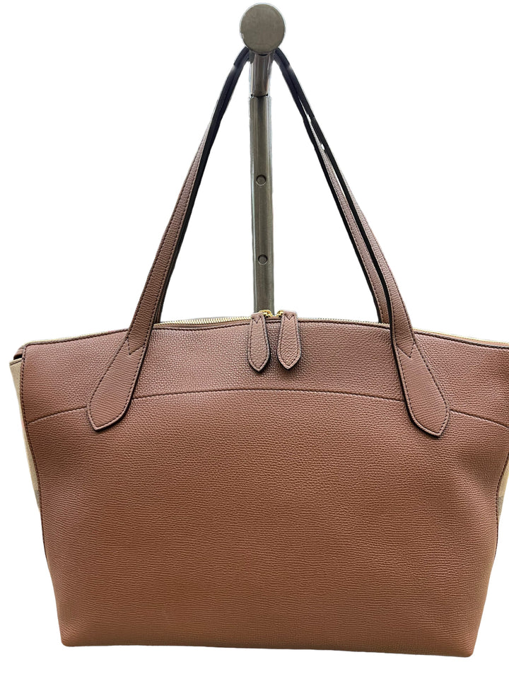 Handbag Designer By Burberry  Size: Medium