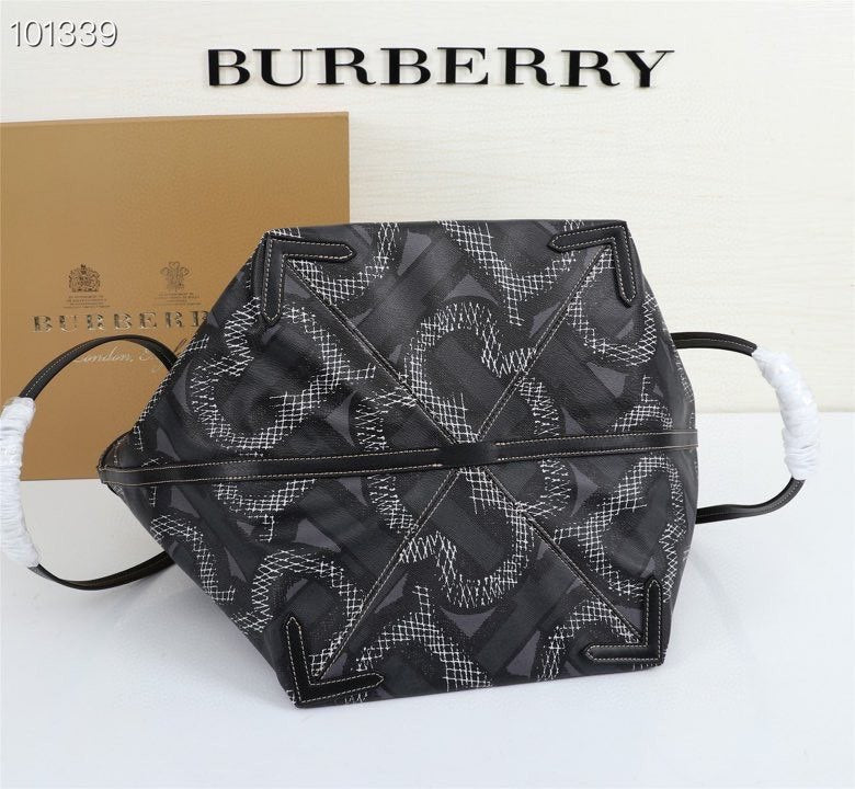 Burberry Bags - Bagsattire   176