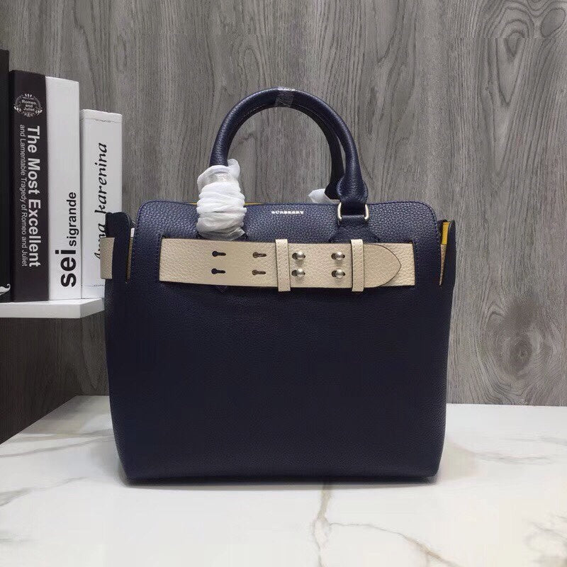Burberry Bags - Bagsattire   439