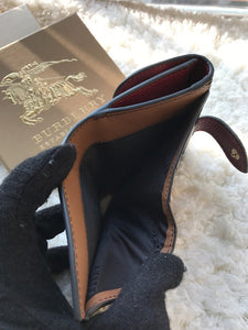 Burberry Bags - Bagsattire   550