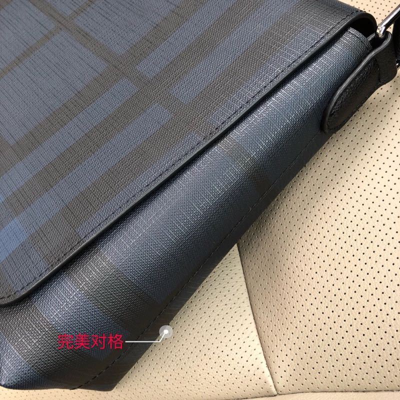 Burberry Bags - Bagsattire   526