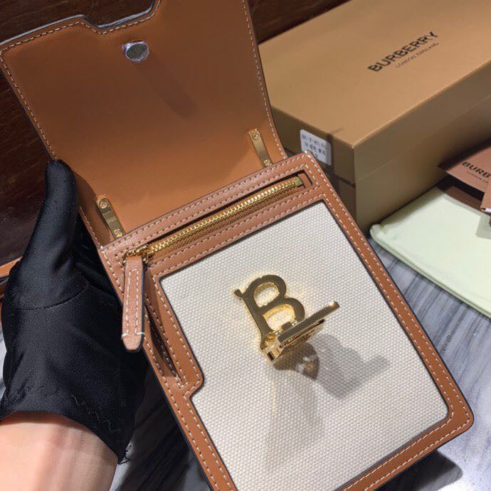 Burberry Bags - Bagsattire   195