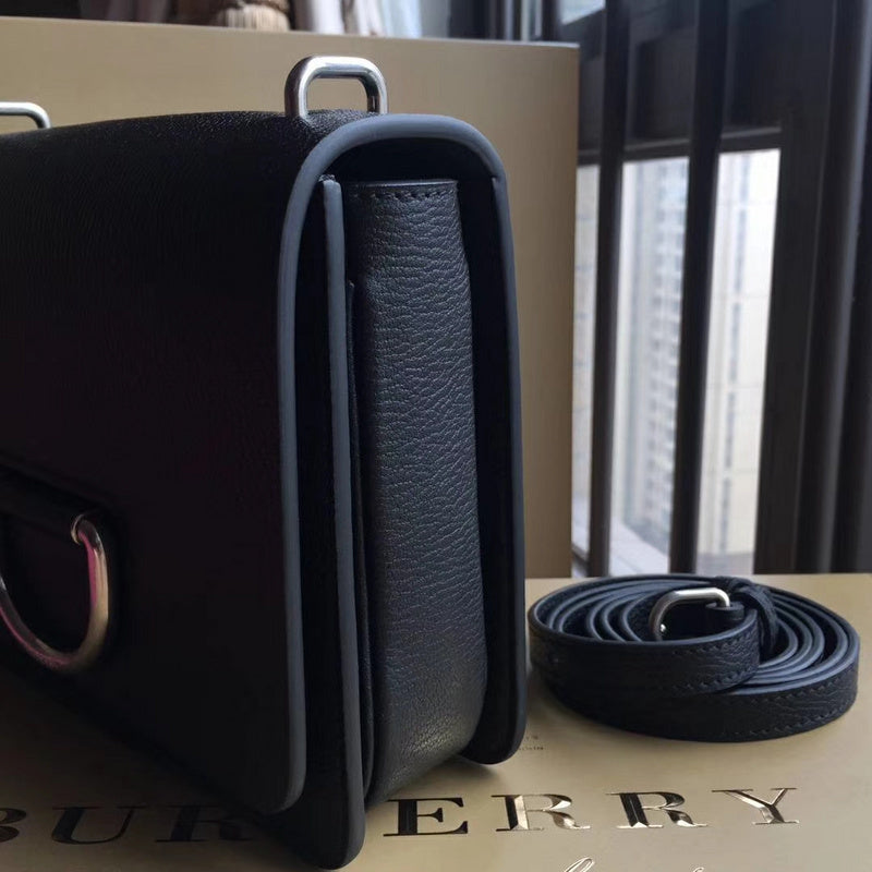 Burberry Bags - Bagsattire   453