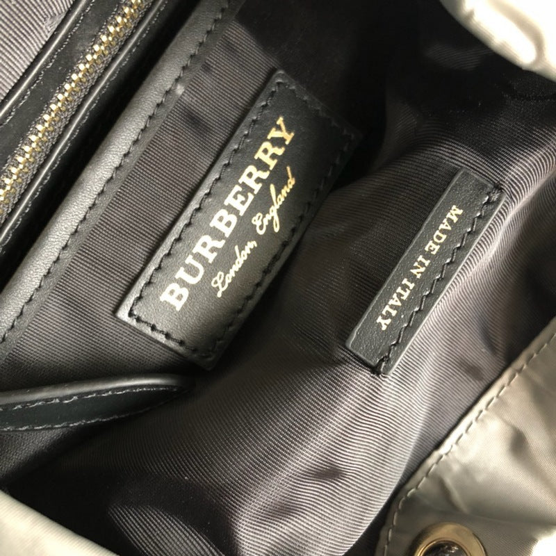 Burberry Bags - Bagsattire   299