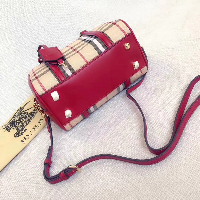 Burberry Bags - Bagsattire   274