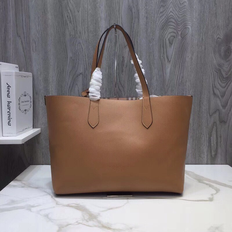 Burberry Bags - Bagsattire   688