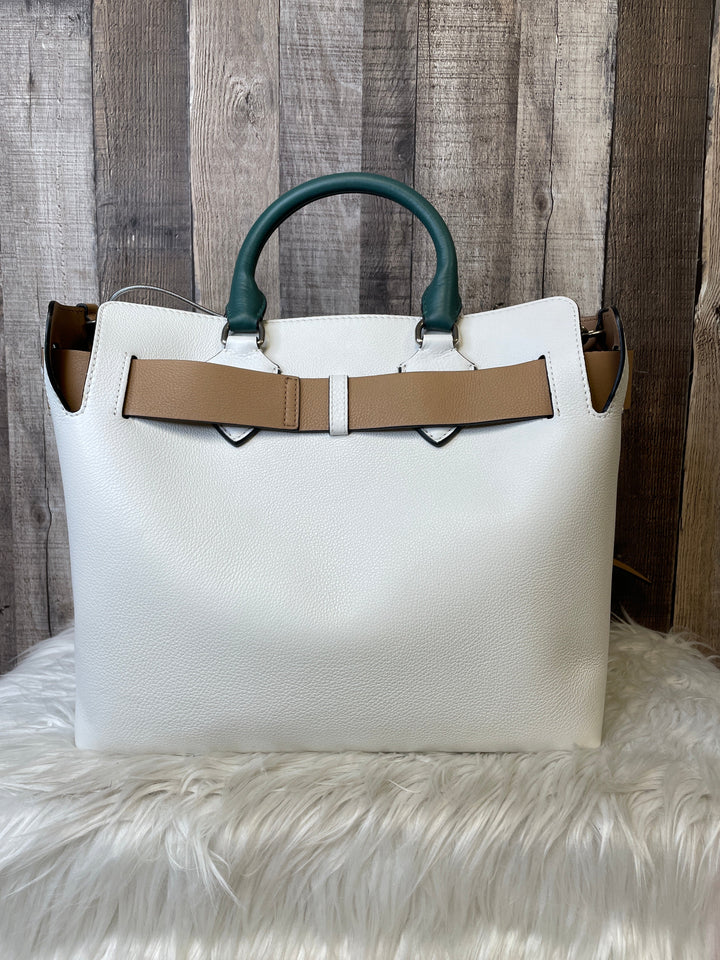 Handbag Luxury Designer By Burberry  Size: Large