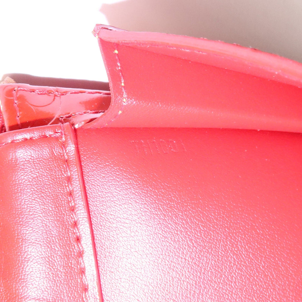 Louis Vuitton Monogram Vernis Motto Shoulder Bag Rouge M91137