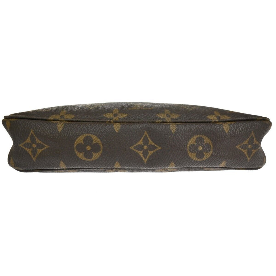 Louis Vuitton Pochette Accessoires  Canvas Clutch Bag
