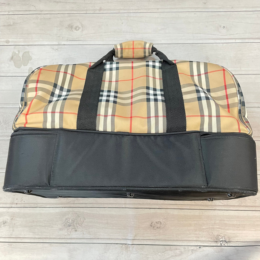 Duffle And Weekender Luxury Designer By Burberry  Size: Large