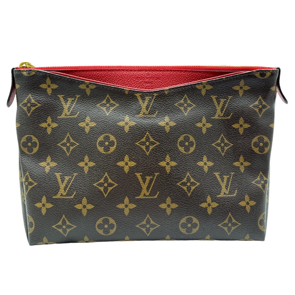 Makeup Bag Luxury Designer By Louis Vuitton  Size: Large