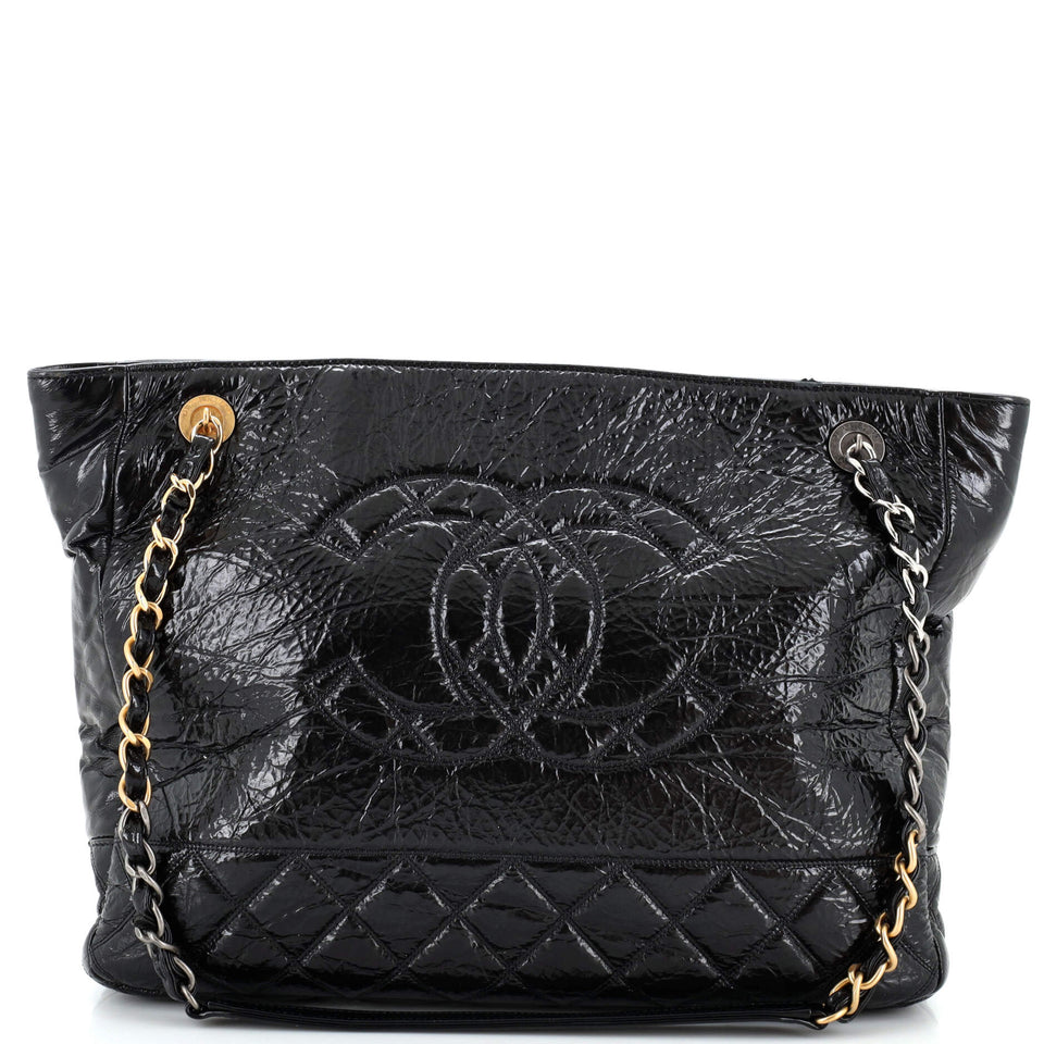 Paris-31 Rue Cambon Timeless CC Shopping Tote Quilted Shiny Aged Calfskin Medium