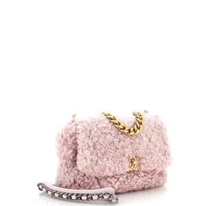 19 Flap Bag Shearling Medium