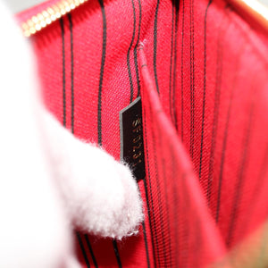 Louis Vuitton Neverfull Pouch Clutch Bag