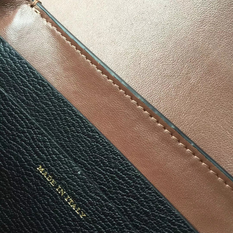 Burberry Bags - Bagsattire   460