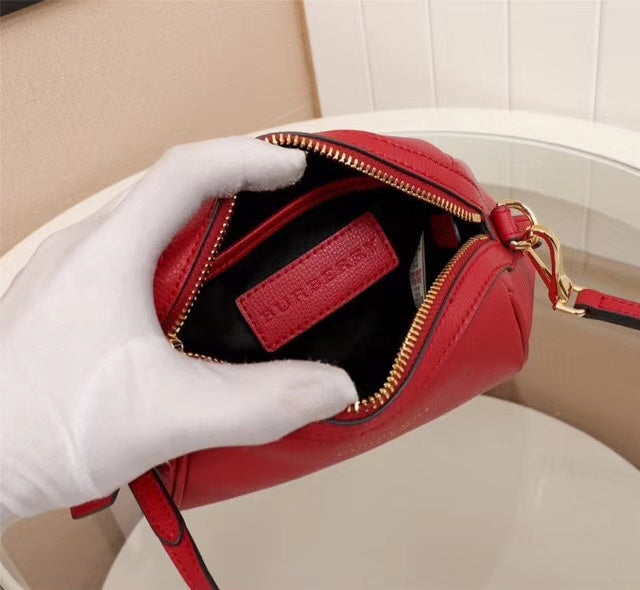 Burberry Bags - Bagsattire   313