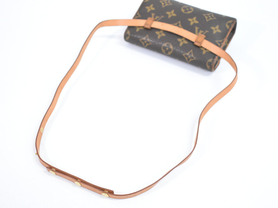 Louis Vuitton Pochette Florentine  Canvas Clutch Bag
