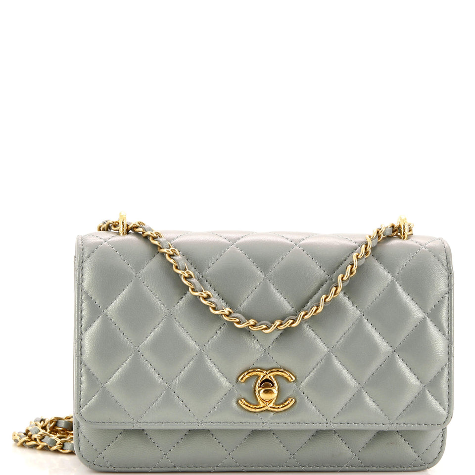 Pearl Crush Wallet on Chain Quilted Iridescent Lambskin