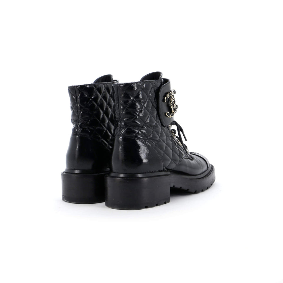 Women's Chain CC Cap Toe Lace Up Combat Boots Quilted Shiny Calfskin