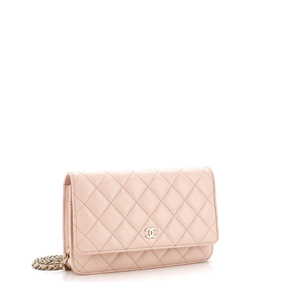 Wallet on Chain Quilted Caviar